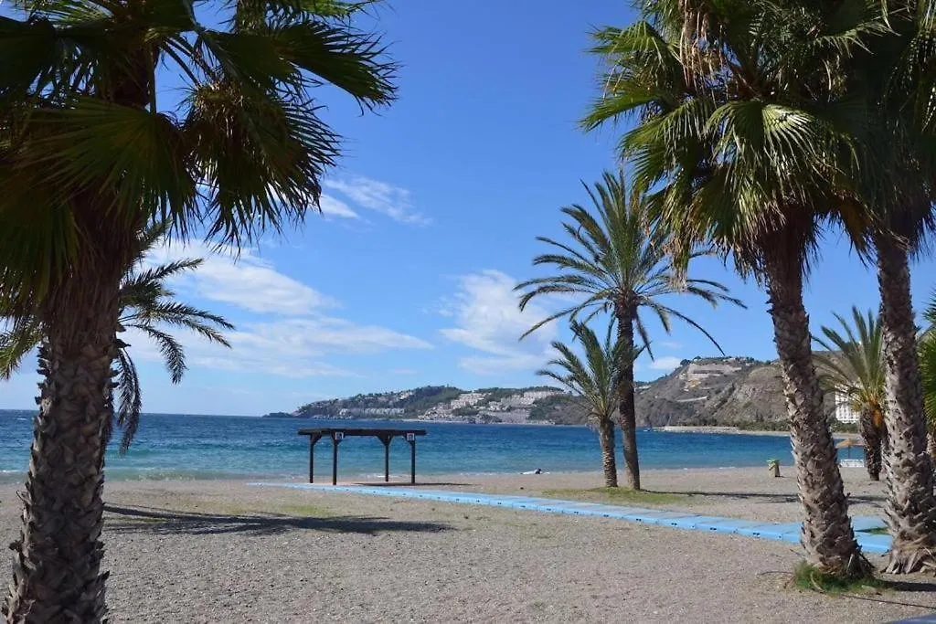 Apartahotel Apartment in first row to the sea, Almuñécar España
